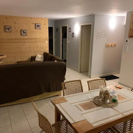 6 Pers - Les 4 Loups Au Pied Des Pistes