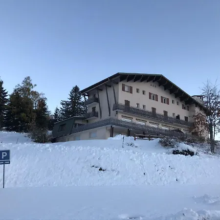 6 Pers - Les 4 Loups Au Pied Des Pistes